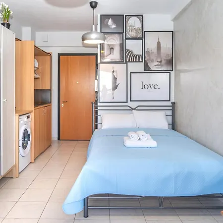 Kosmos Service Beautiful 3 With Additional Cost Parking Apartment Thessaloniki